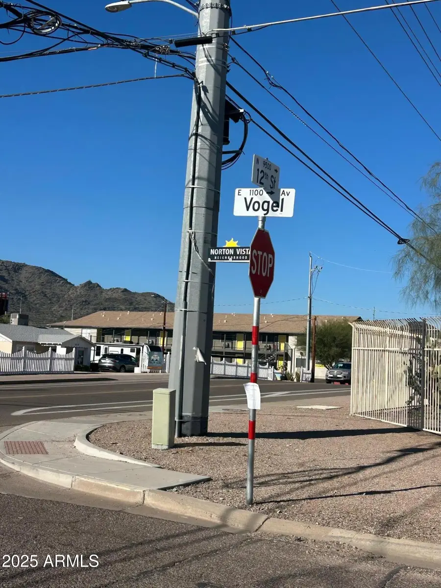 1213 E Vogel Avenue #3, Phoenix, AZ 85020 - Image #3