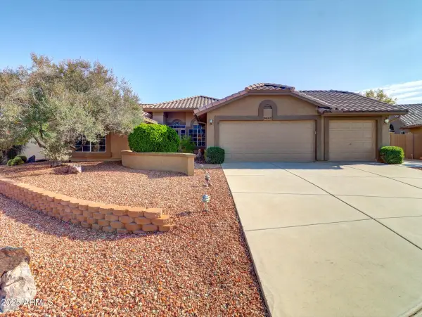 8457 W Wescott Drive, Peoria, AZ 85382