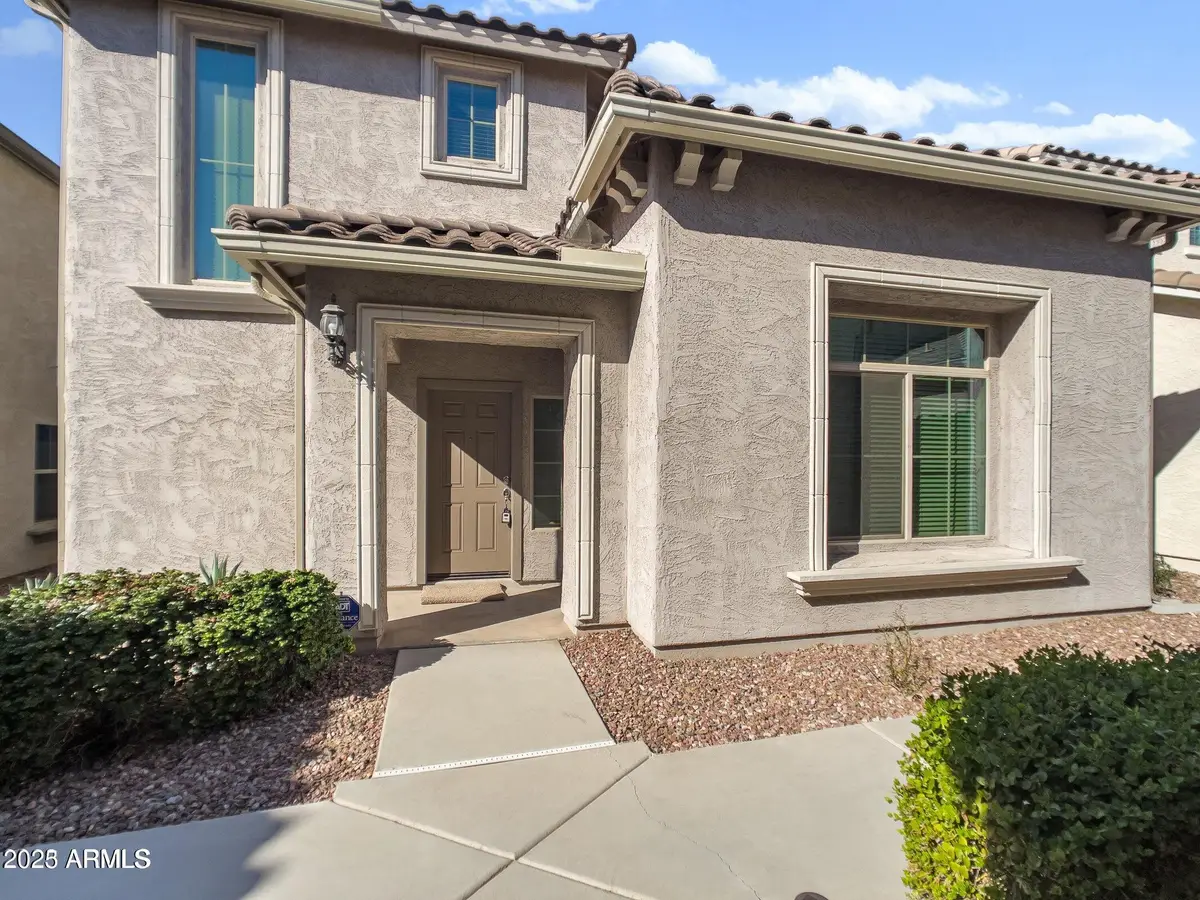1958 W Busoni Place, Phoenix, AZ 85023 - Image #1