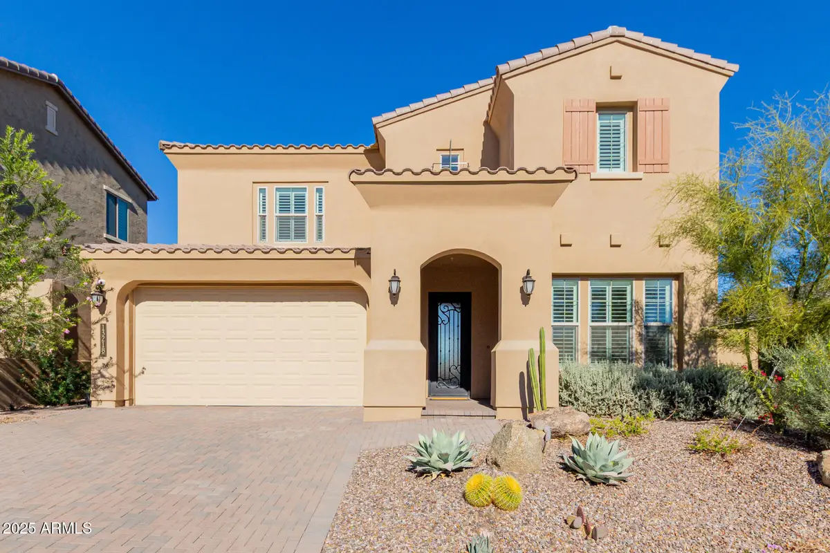 13218 W Golden Puma Trail, Peoria, AZ 85383 - Image #1