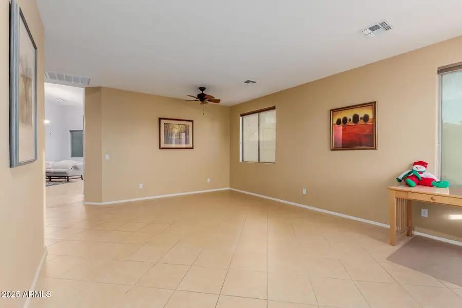 16818 W Tonbridge Street, Surprise, AZ 85374 - Image #2