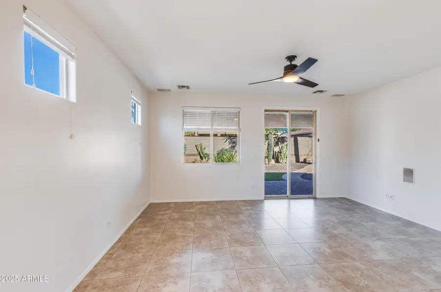 17366 W Fetlock Trail, Surprise, AZ 85387 - Image #3