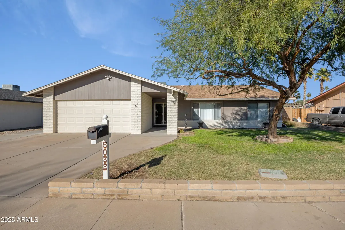 5032 W Morten Avenue, Glendale, AZ 85301 - Image #1