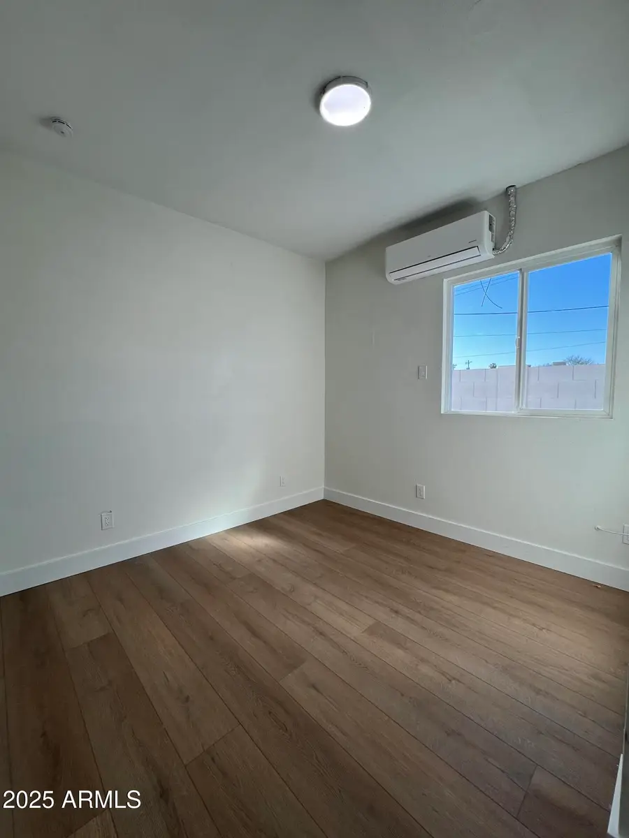 315 E Carol Avenue, Phoenix, AZ 85020 - Image #3