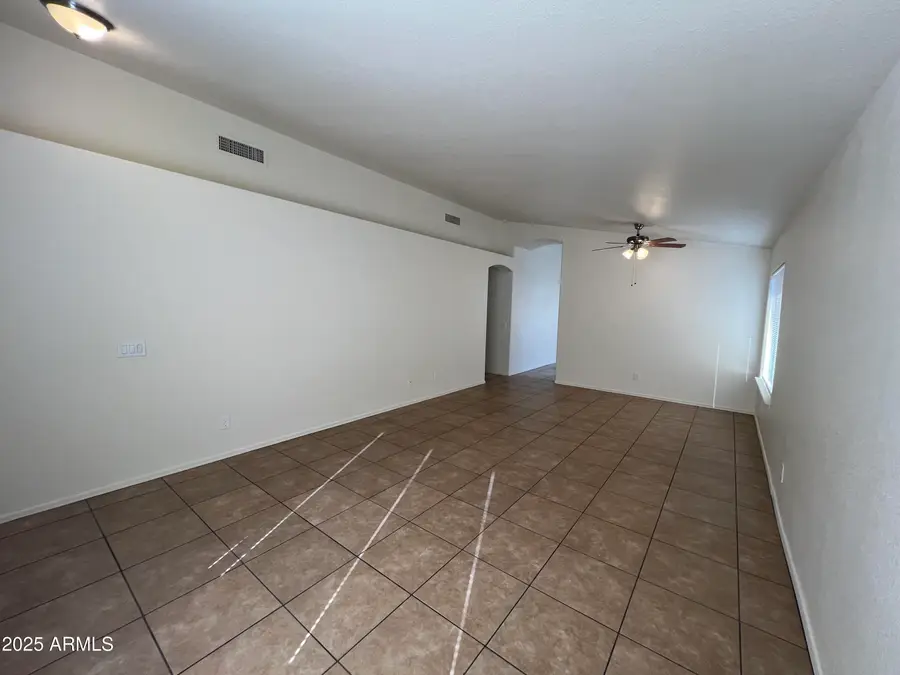 7812 W Solano Drive N, Glendale, AZ 85303 - Image #3