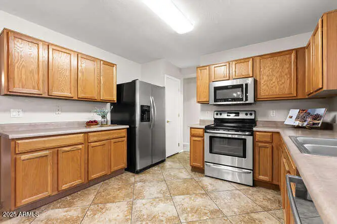 11402 W Hutton Drive, Sun City, AZ 85378 - Image #2