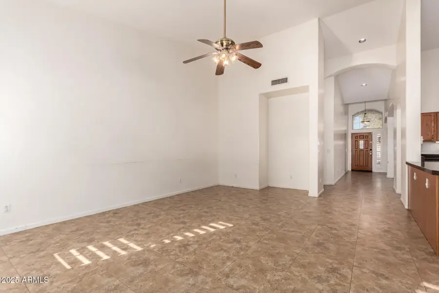 595 W Stanford Avenue, Gilbert, AZ 85233 - Image #3