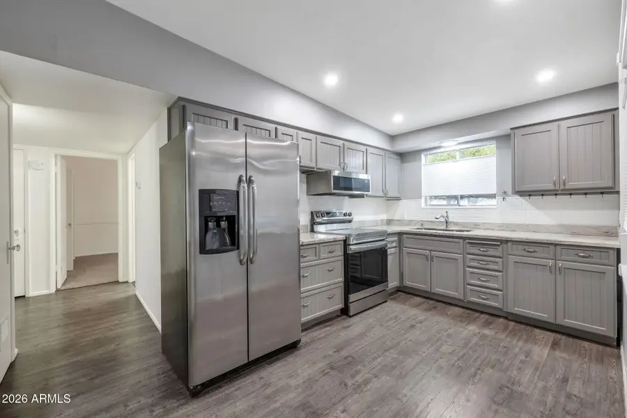 10829 W Abbott Avenue, Sun City, AZ 85351 - Image #3