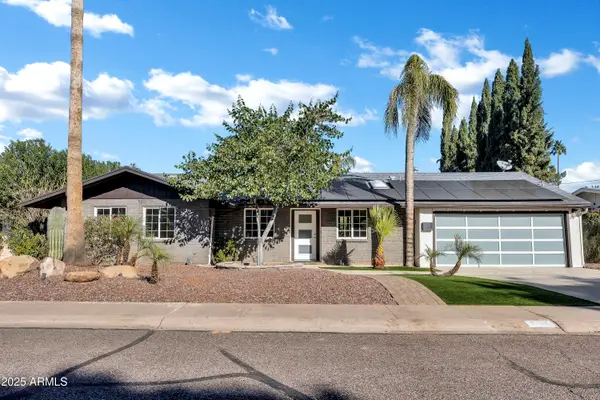 3828 E Sahuaro Drive, Phoenix, AZ 85028