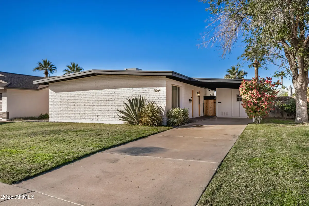 1964 E Wesleyan Drive, Tempe, AZ 85282 - Image #1