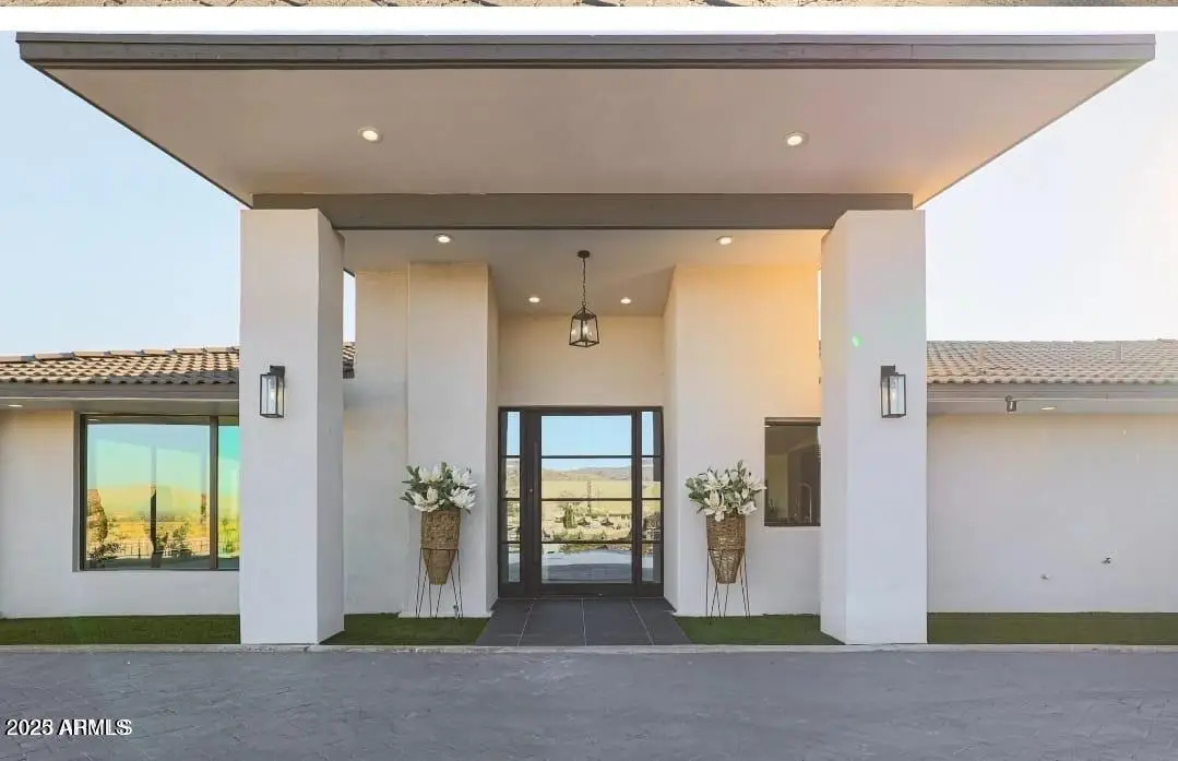 2809 E Frye Road, Phoenix, AZ 85048 - Image #1