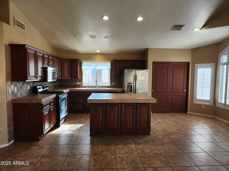 16830 S 42nd Street, Phoenix, AZ 85048 - Image #3