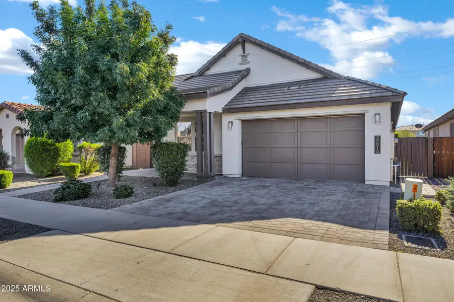 20915 E Cattle Drive, Queen Creek, AZ 85142 - Image #2