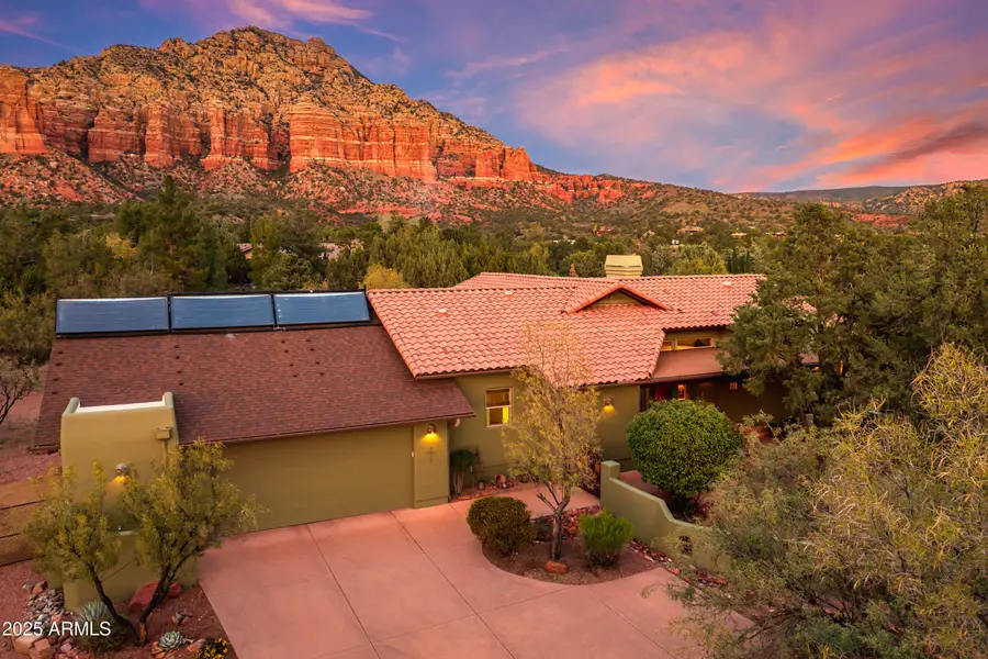 100 Gray Fox Drive, Village Of Oak Creek Big Park, AZ 86351 - Image #2