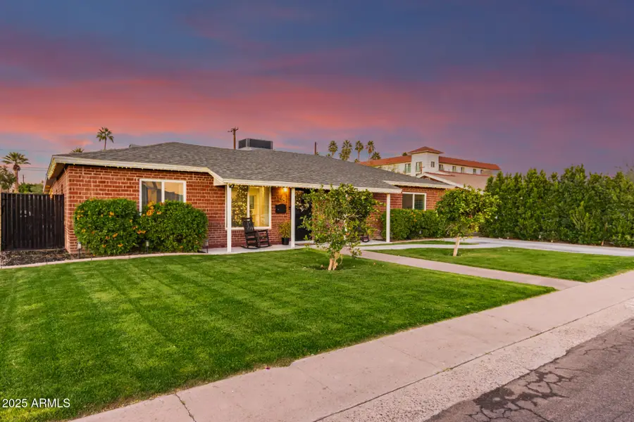 2340 E Heatherbrae Drive, Phoenix, AZ 85016 - Image #2