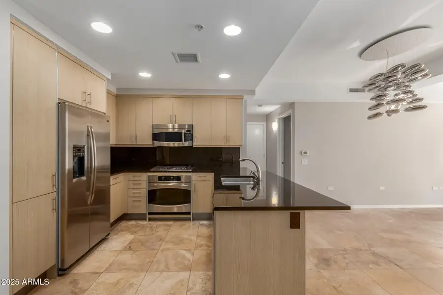 7117 E Rancho Vista Drive #5007, Scottsdale, AZ 85251 - Image #3