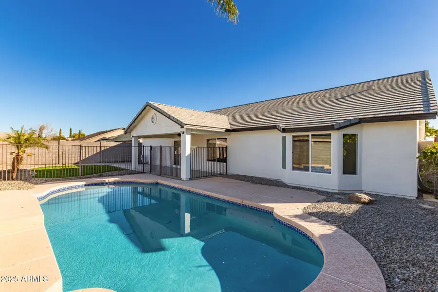 4146 E Meadow Land Drive, San Tan Valley, AZ 85140 - Image #3