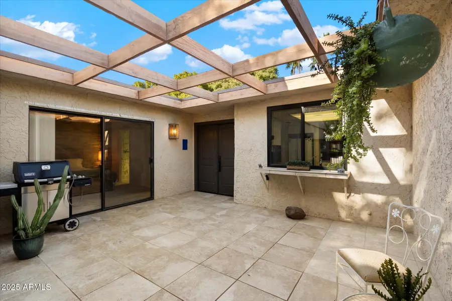 7718 E Vista Drive, Scottsdale, AZ 85250 - Image #2