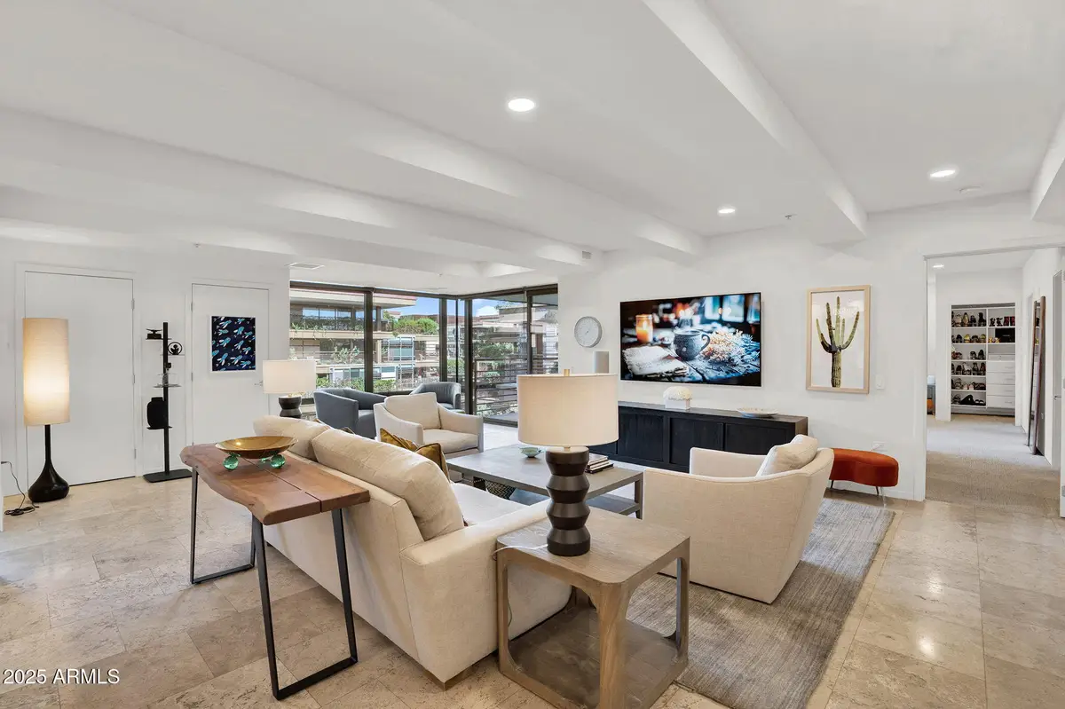 7127 E Rancho Vista Drive #6009, Scottsdale, AZ 85251 - Image #1