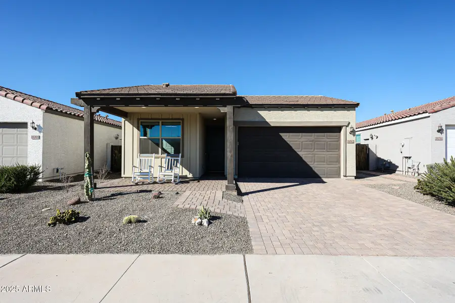 18062 W Amber Ridge Way, Goodyear, AZ 85338 - Image #2