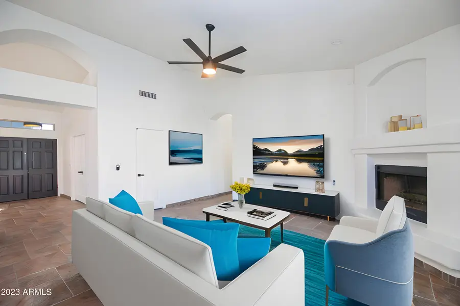 11532 W Clover Way, Avondale, AZ 85392 - Image #3