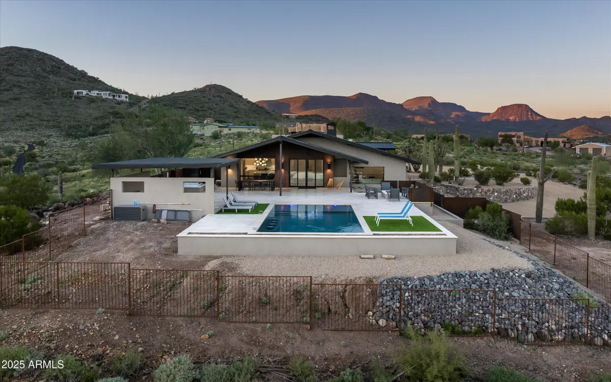 5201 E Rockaway Hills Drive, Cave Creek, AZ 85331 - Image #1