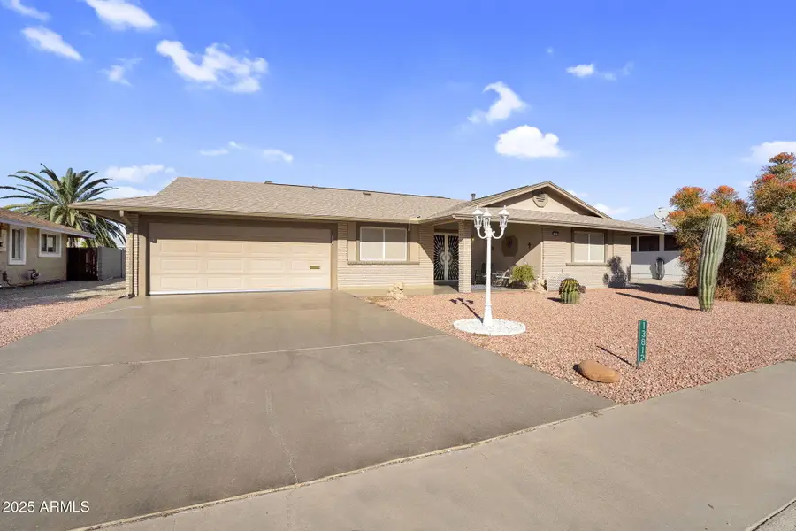 13812 N Kaanapali Drive, Sun City, AZ 85351 - Image #2