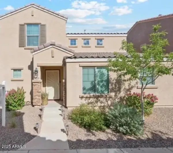 8215 W Albeniz Place, Phoenix, AZ 85043