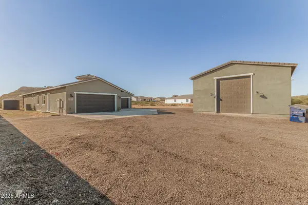 27482 N Freedom Street, San Tan Valley, AZ 85144