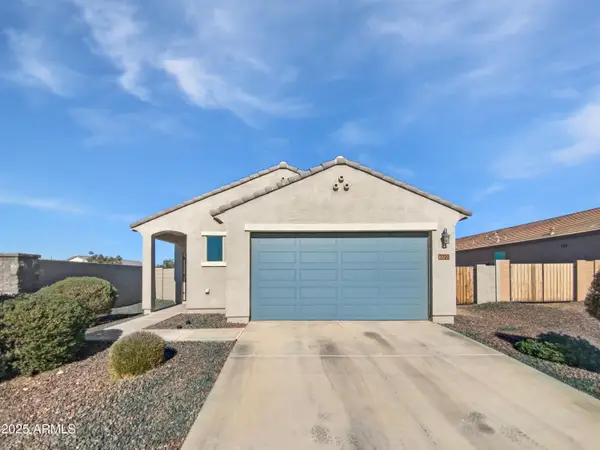 3720 E Henson Street, San Tan Valley, AZ 85140