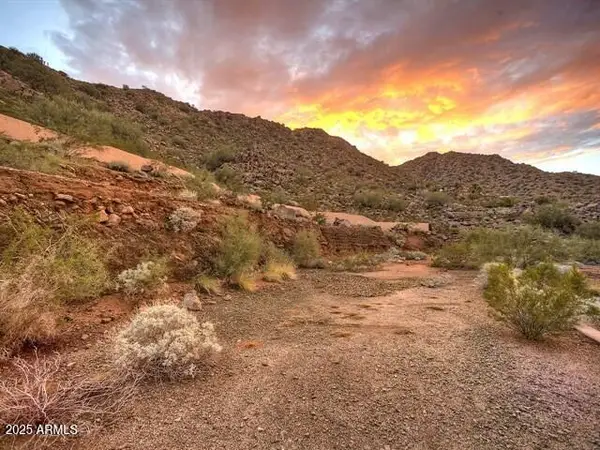 5240 N 61st Street #3, Paradise Valley, AZ 85253