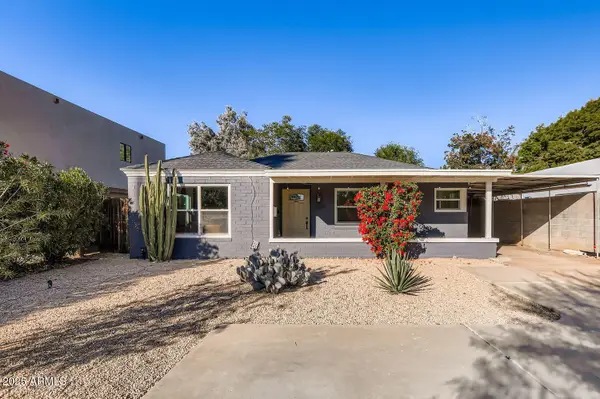 2210 E Cambridge Avenue, Phoenix, AZ 85006