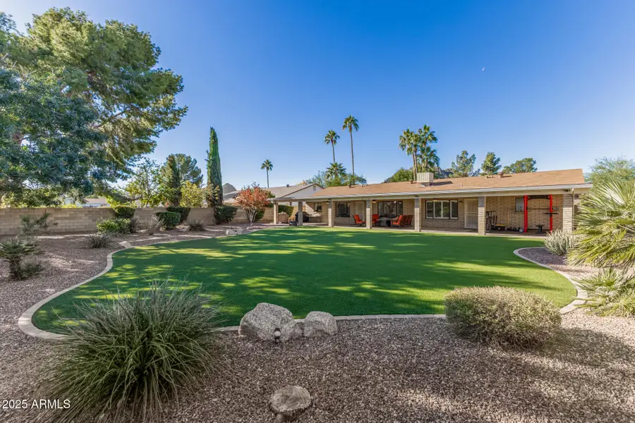 11449 N Bancroft Drive, Phoenix, AZ 85028 - Image #2