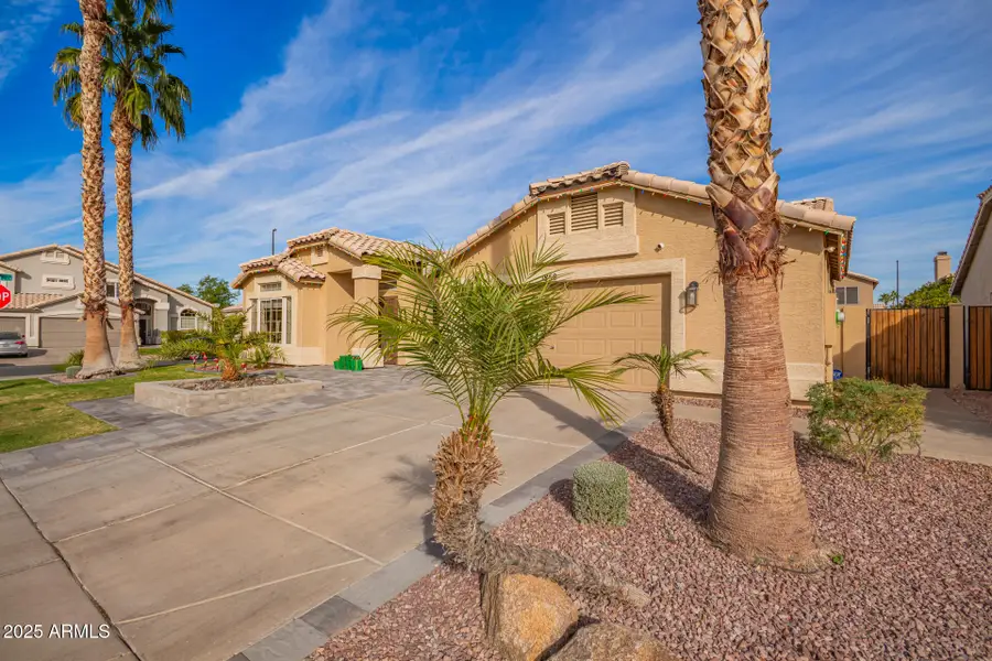 1858 W Leah Lane, Gilbert, AZ 85233 - Image #3