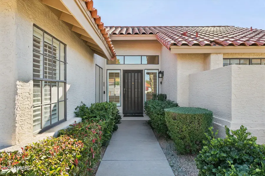 10535 E San Salvador Drive, Scottsdale, AZ 85258 - Image #2
