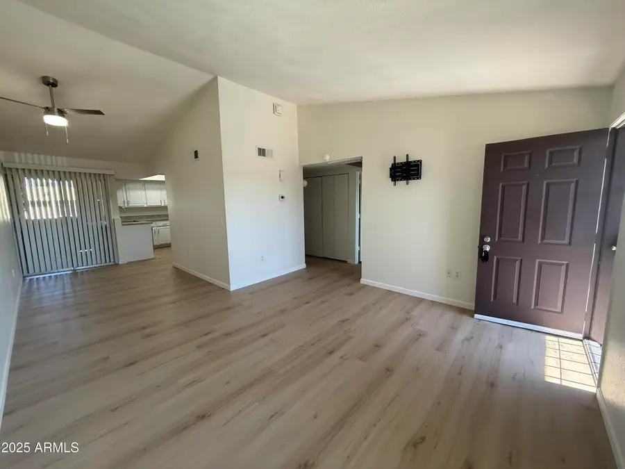 461 W Holmes Avenue #342, Mesa, AZ 85210 - Image #2