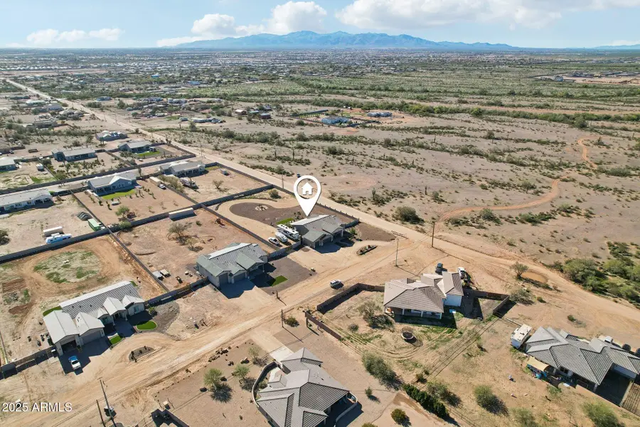 15433 W Pinnacle Vista Road, Surprise, AZ 85387 - Image #2