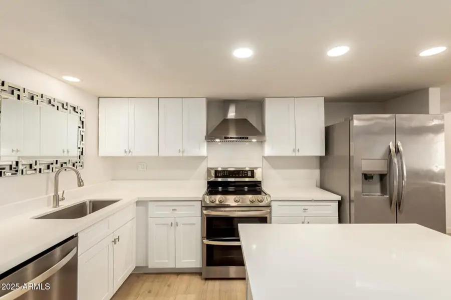 10452 W Meade Drive, Sun City, AZ 85351 - Image #3