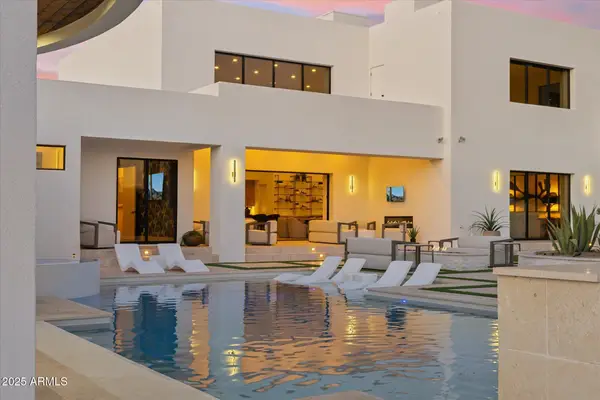 9809 E Desert Cove Avenue, Scottsdale, AZ 85260