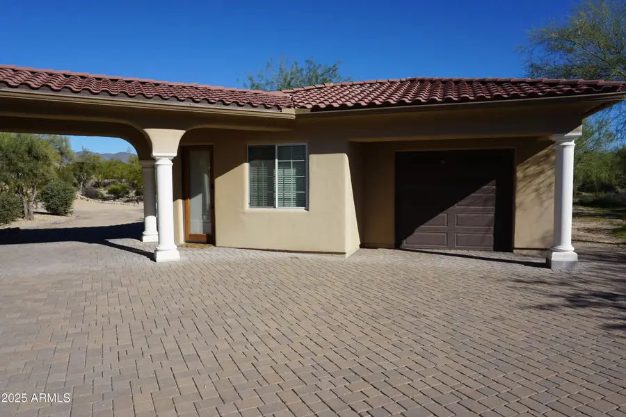 7917 E Cave Creek Road, Carefree, AZ 85377 - Image #2