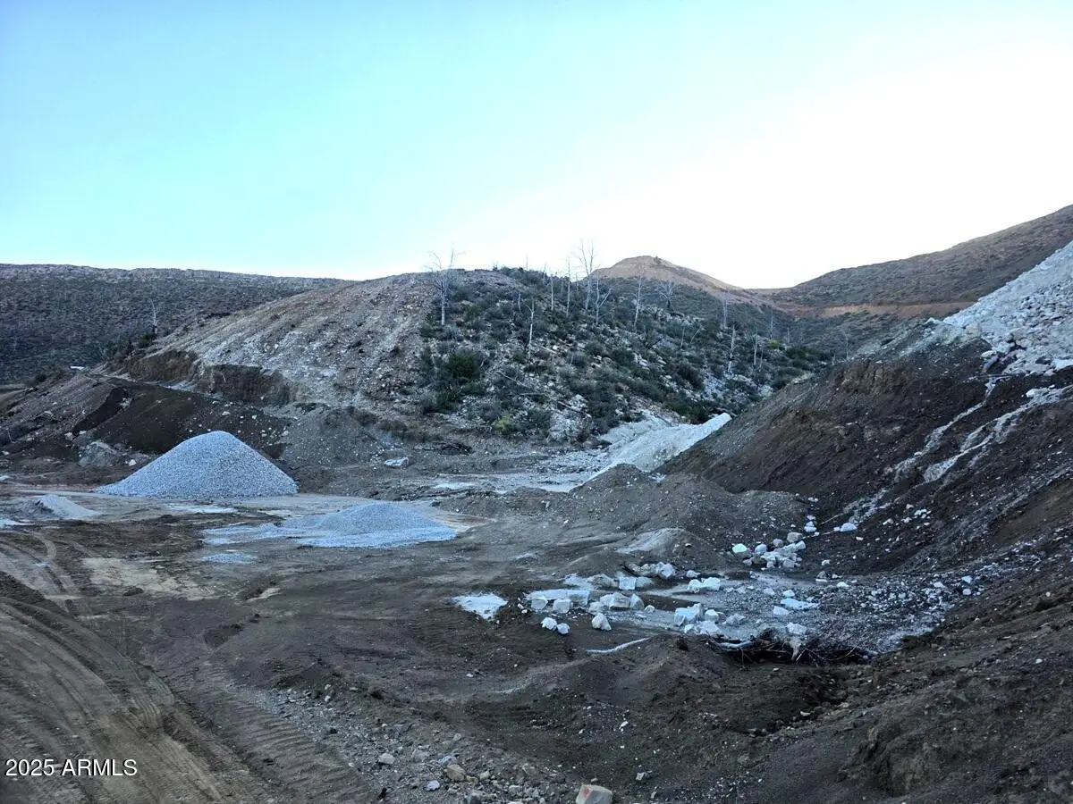 MM164 E State Highway 77 -- #1B, Globe, AZ 85501 - Image #1