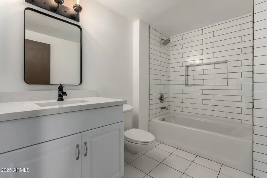 9826 W Santa Fe Drive, Sun City, AZ 85351 - Image #3