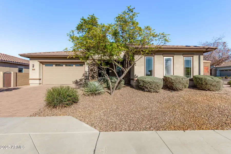 14560 W Medlock Drive, Goodyear, AZ 85340 - Image #2