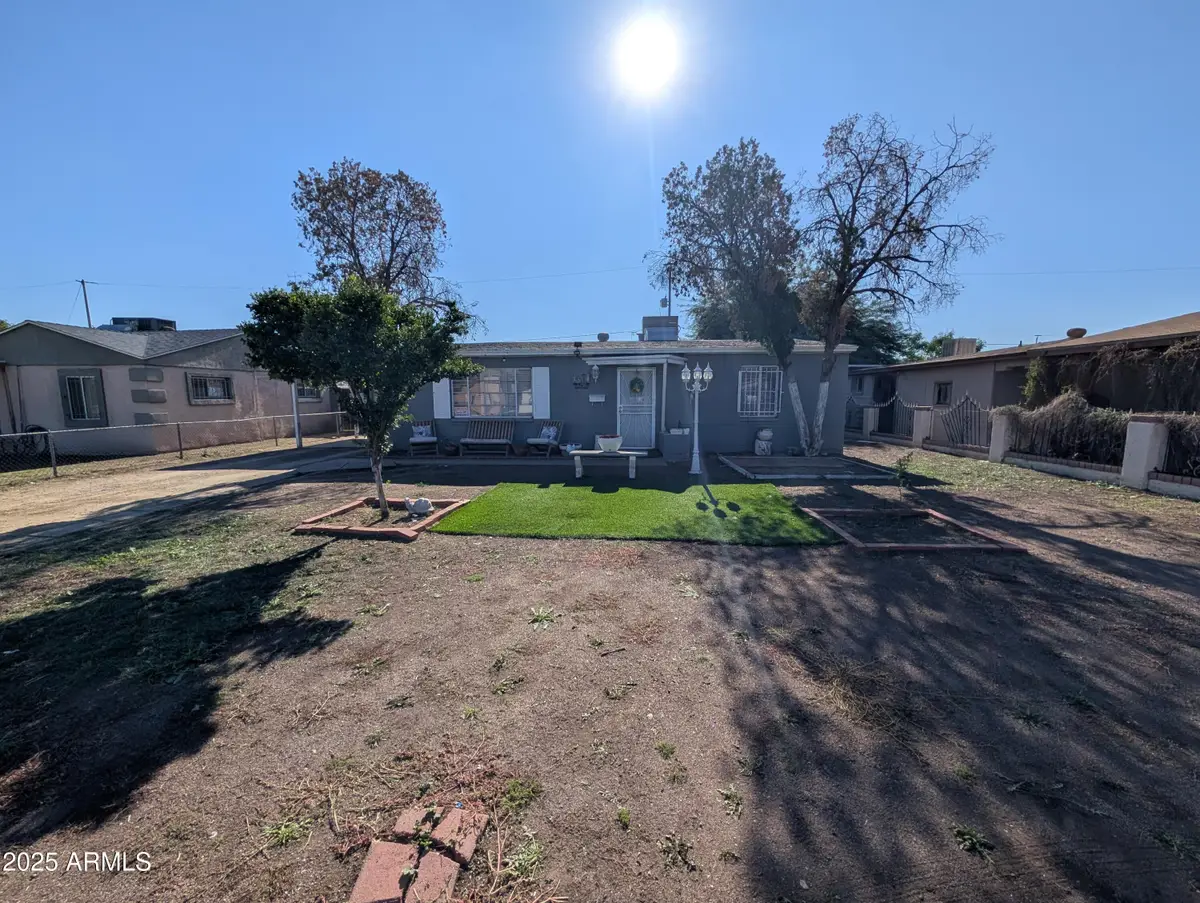 2915 W Pierce Street, Phoenix, AZ 85009 - Image #1