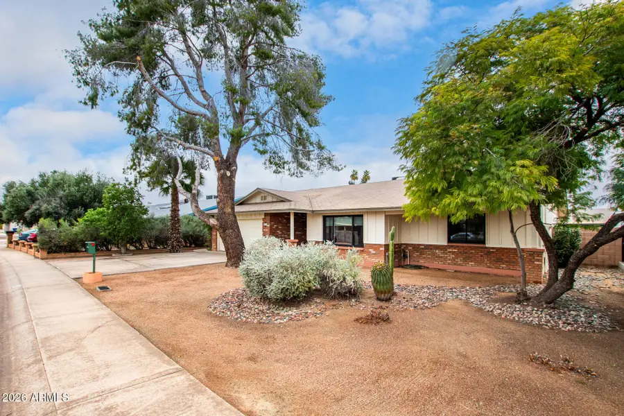 2112 E Apollo Avenue, Tempe, AZ 85283 - Image #2