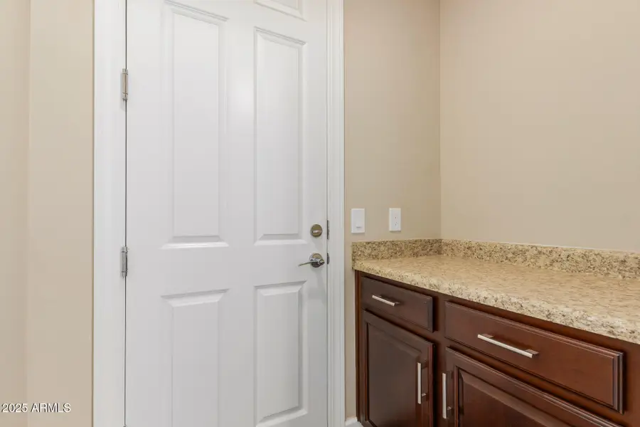 920 W Grand Canyon Drive, Chandler, AZ 85248 - Image #3