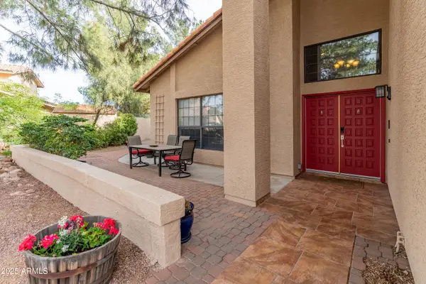 5441 E Kelton Lane, Scottsdale, AZ 85254