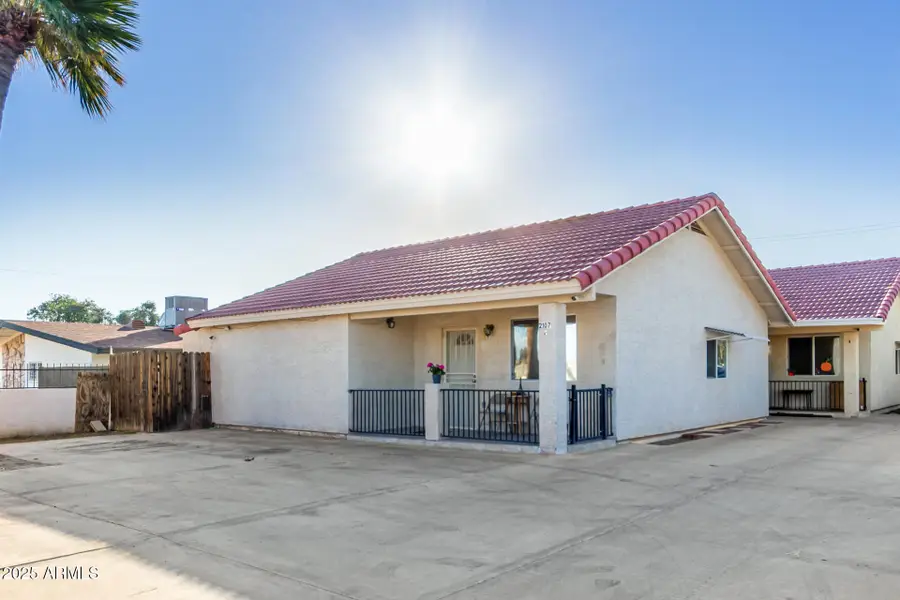 2107 W Glenrosa Avenue, Phoenix, AZ 85015 - Image #3