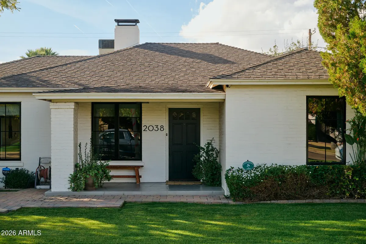 2038 N 11th Avenue, Phoenix, AZ 85007 - Image #1