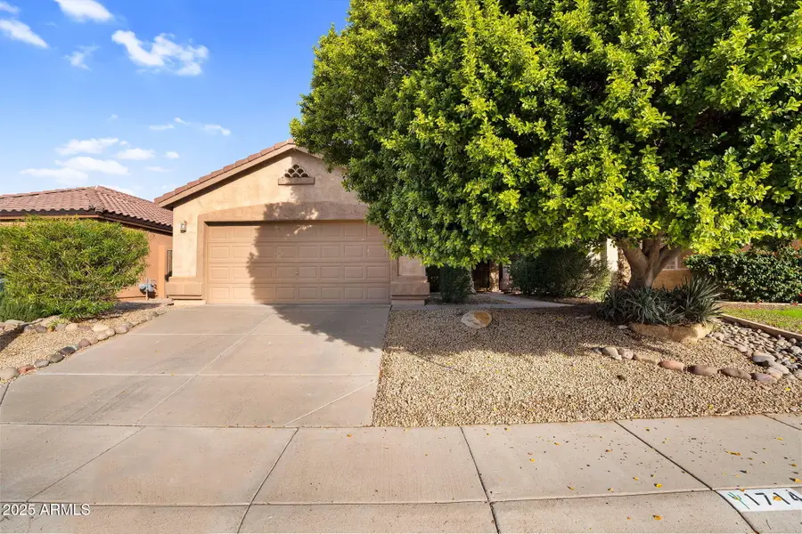 1714 W Hiddenview Drive, Phoenix, AZ 85045 - Image #2
